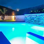 빌라 Dreams Luxury